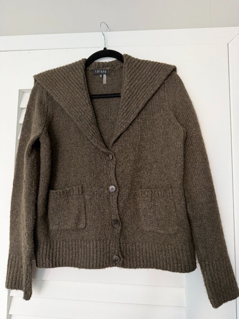 1.STATE Foldover Collar Cardigan